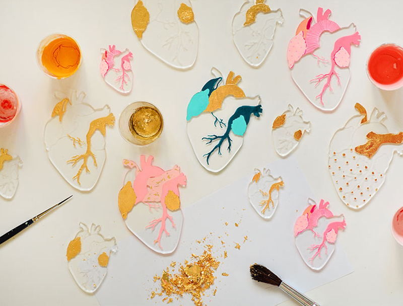 heart_ioana_petre_pink_roz_brosa_brooch_golden_leaf_hearts_inima_inimi_transparent
