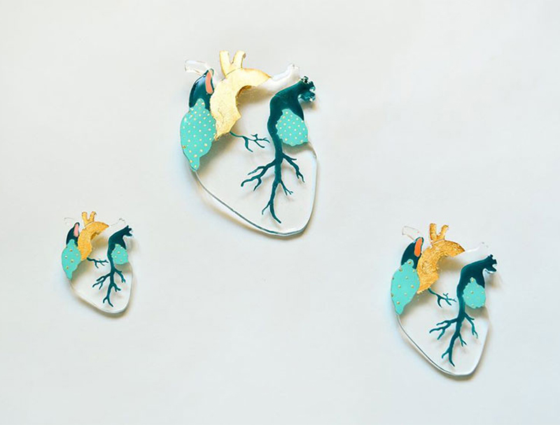 heart_ioana_petre_pink_roz_brosa_brooch_golden_leaf_transparent_turcoaz_turqoise_inima ioana petre see me through brooch